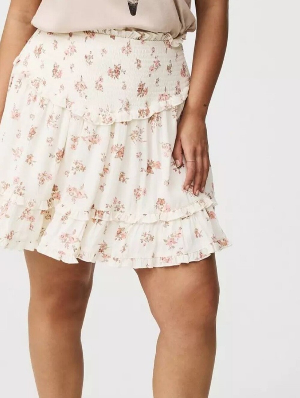 Torrid Ruffle Skirt Size 1 (XL)